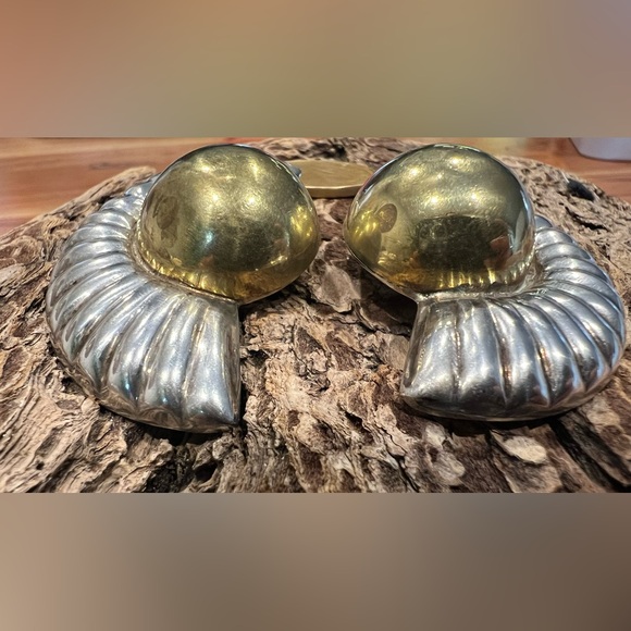 Authentic Taxco Mexico TM-73 Earrings Clip On Large Shell Seashell Silver Brass - Picture 4 of 6